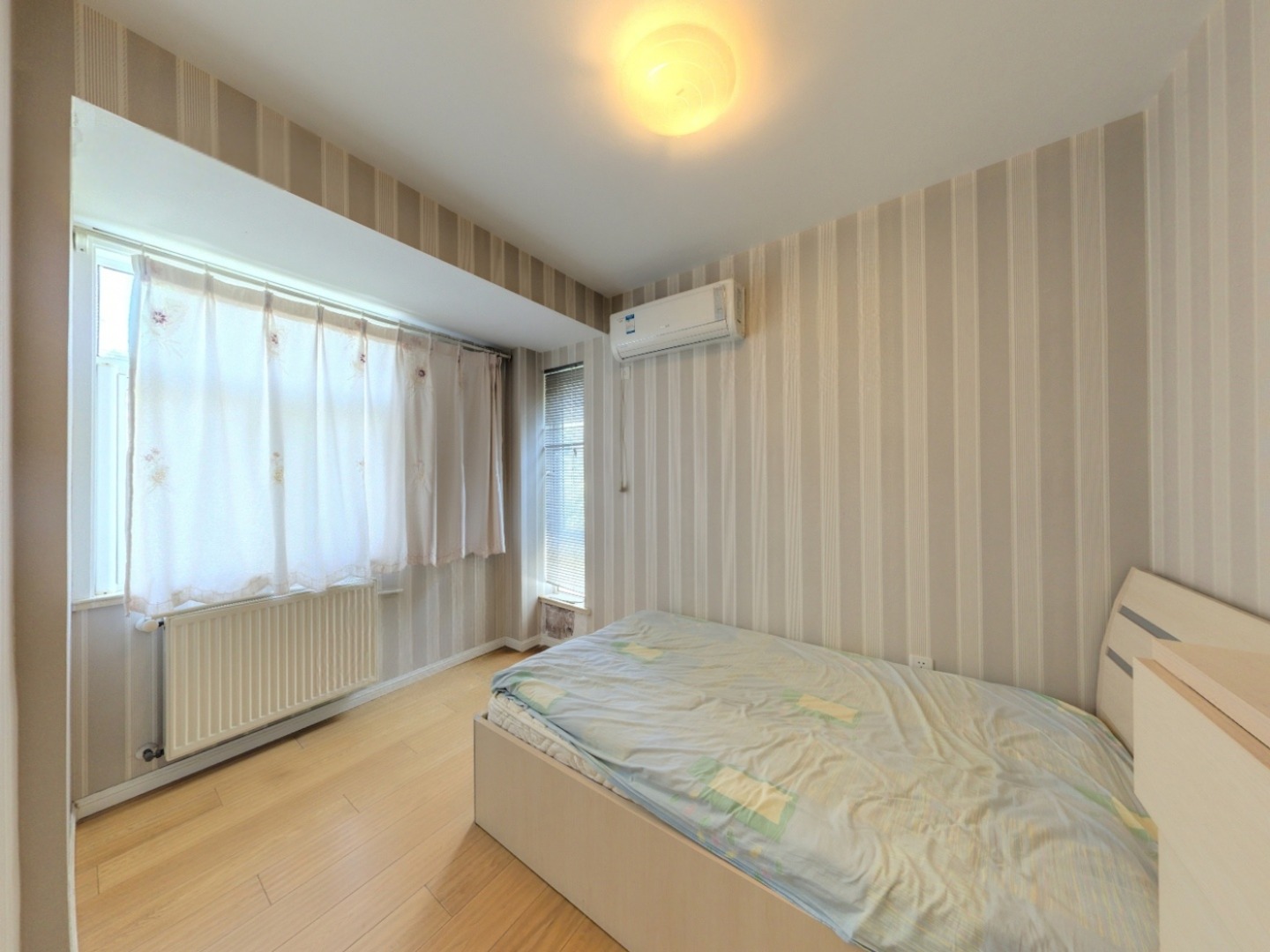 南京百家湖西花园巴黎城二手房房源图片