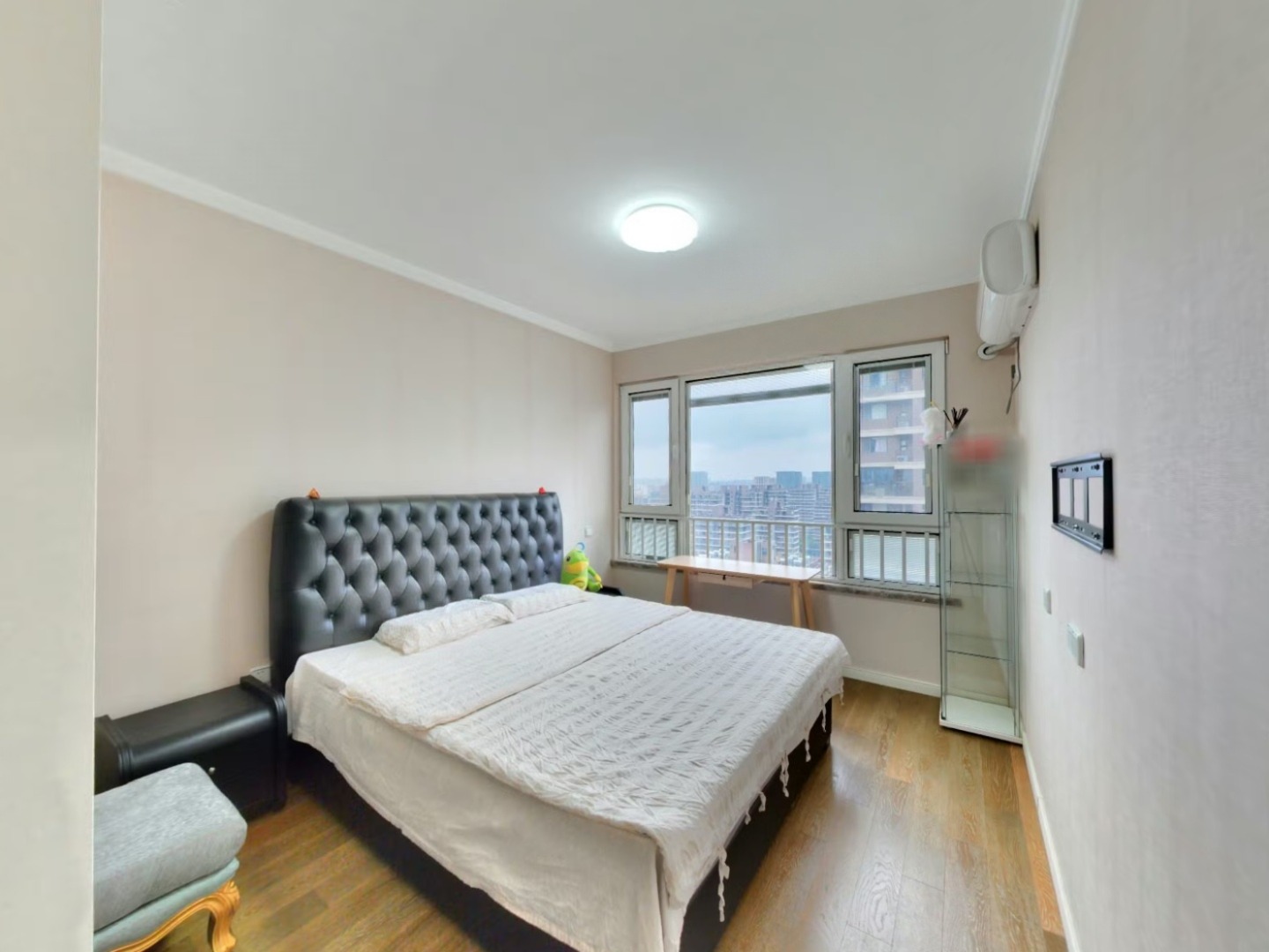 南京万科九都荟二手房房源图片