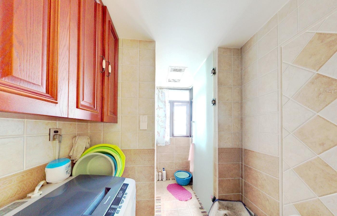 南京怡湖华庭二手房房源图片