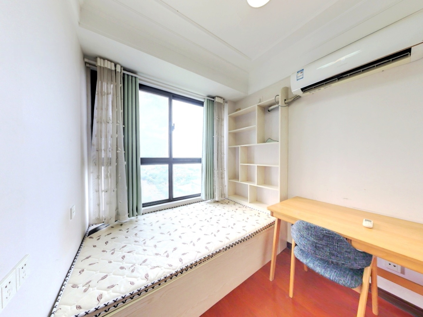 南京保利中央公园东苑二手房房源图片