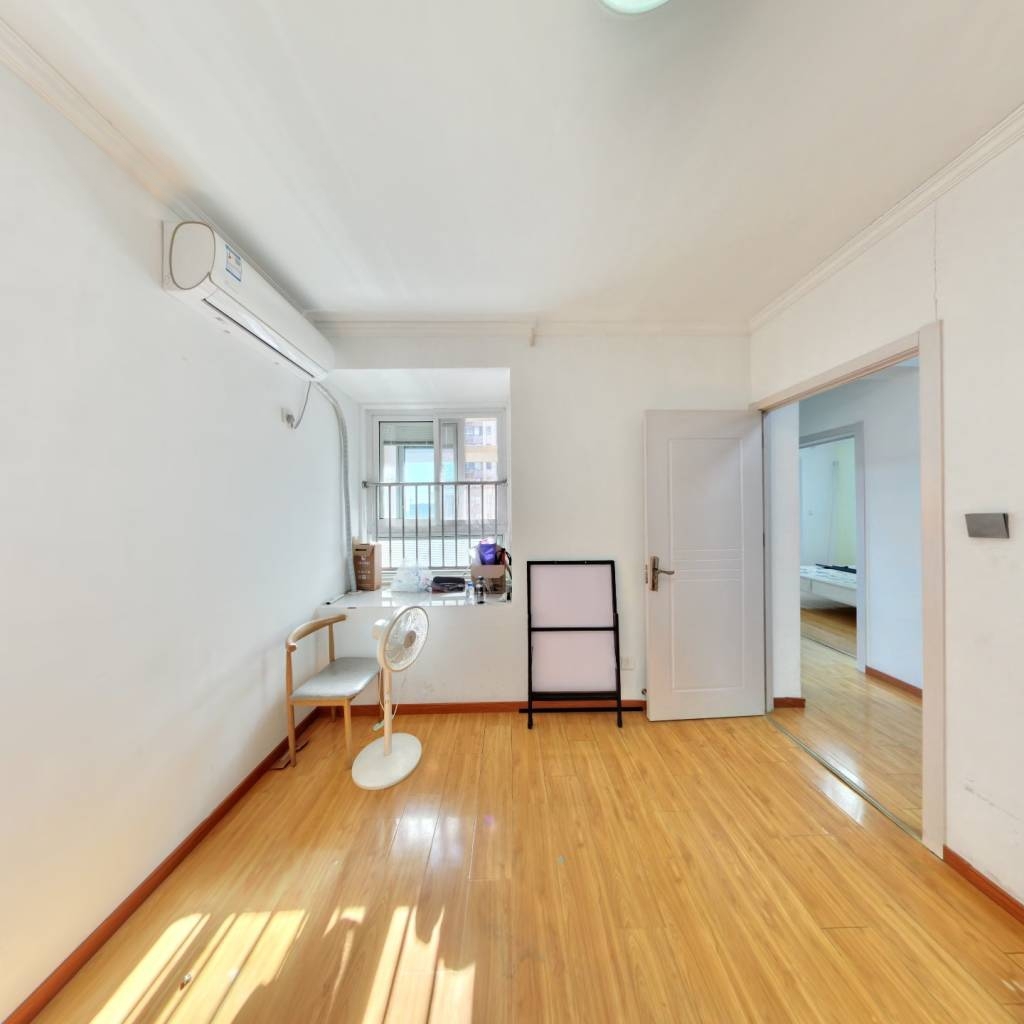 南京岗山佳苑二手房房源图片