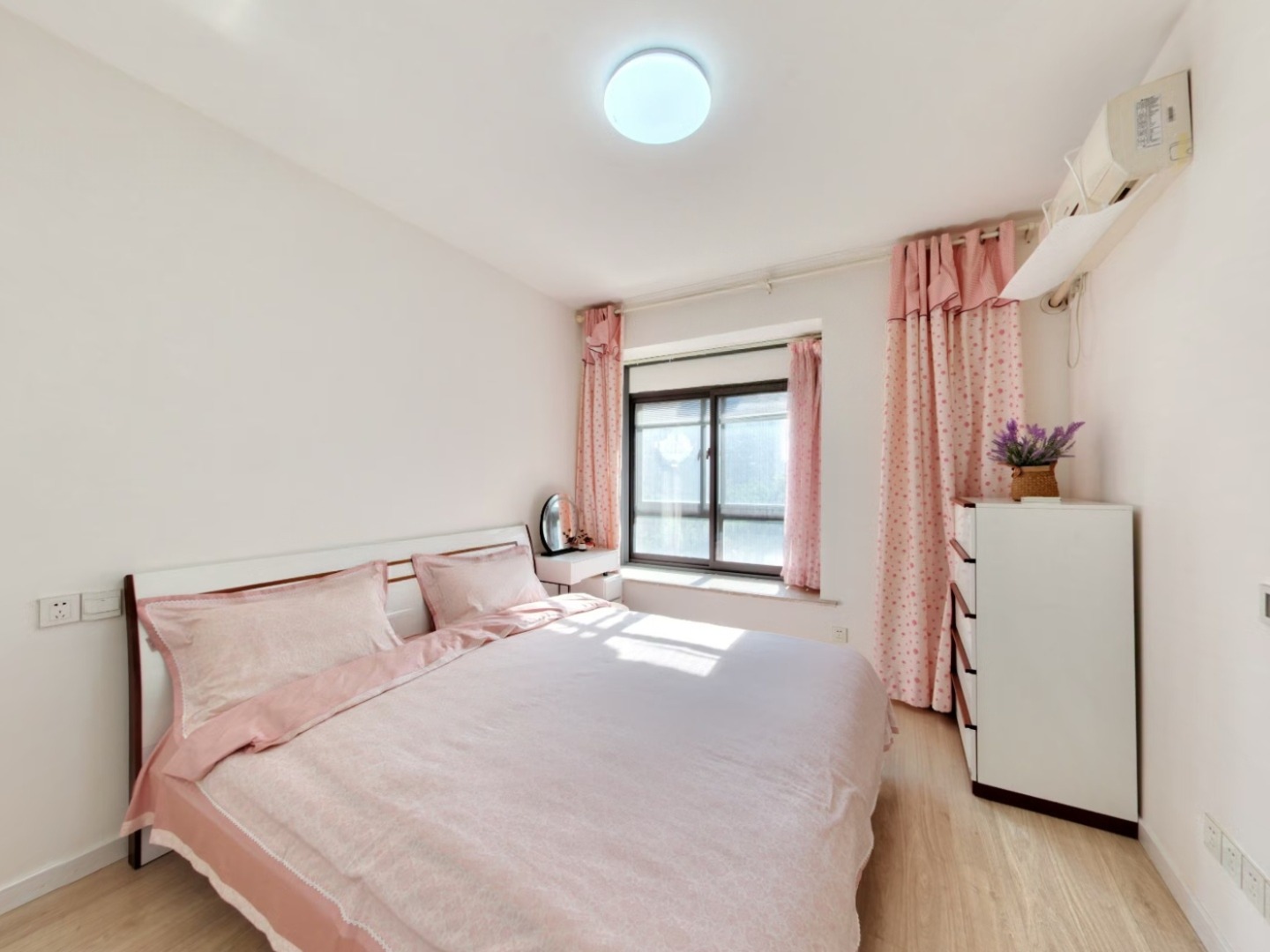 南京鸿意万嘉二手房房源图片