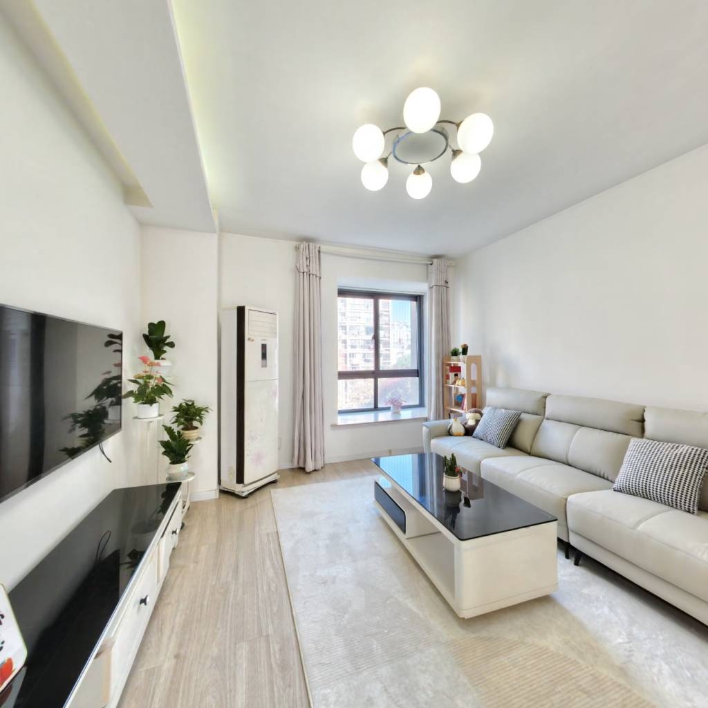 南京鸿意万嘉二手房房源图片