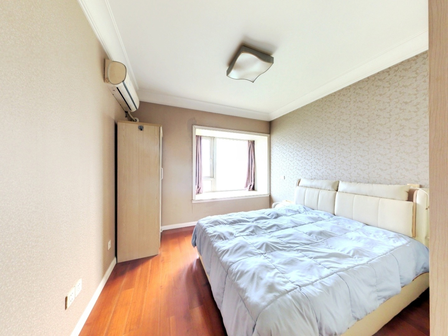 南京万科金域蓝湾二手房房源图片