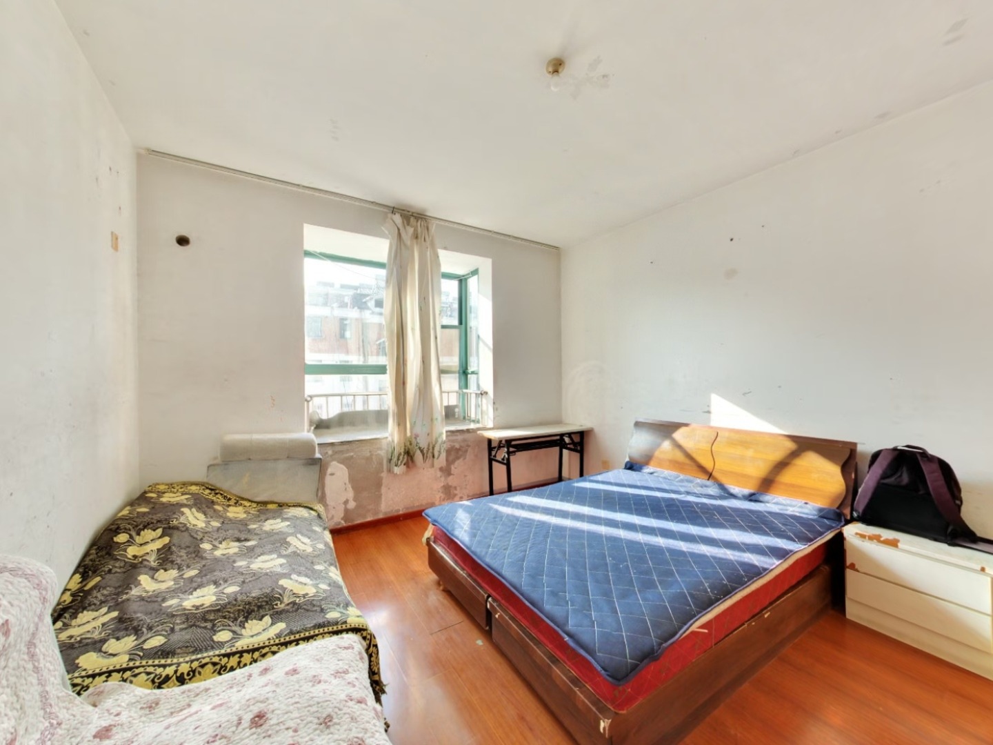 南京天景山公寓春秀苑二手房房源图片