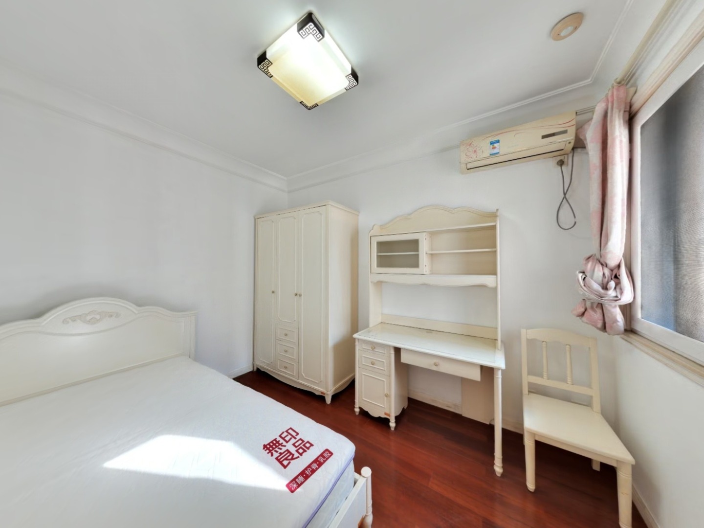 南京万科金域蓝湾二手房房源图片