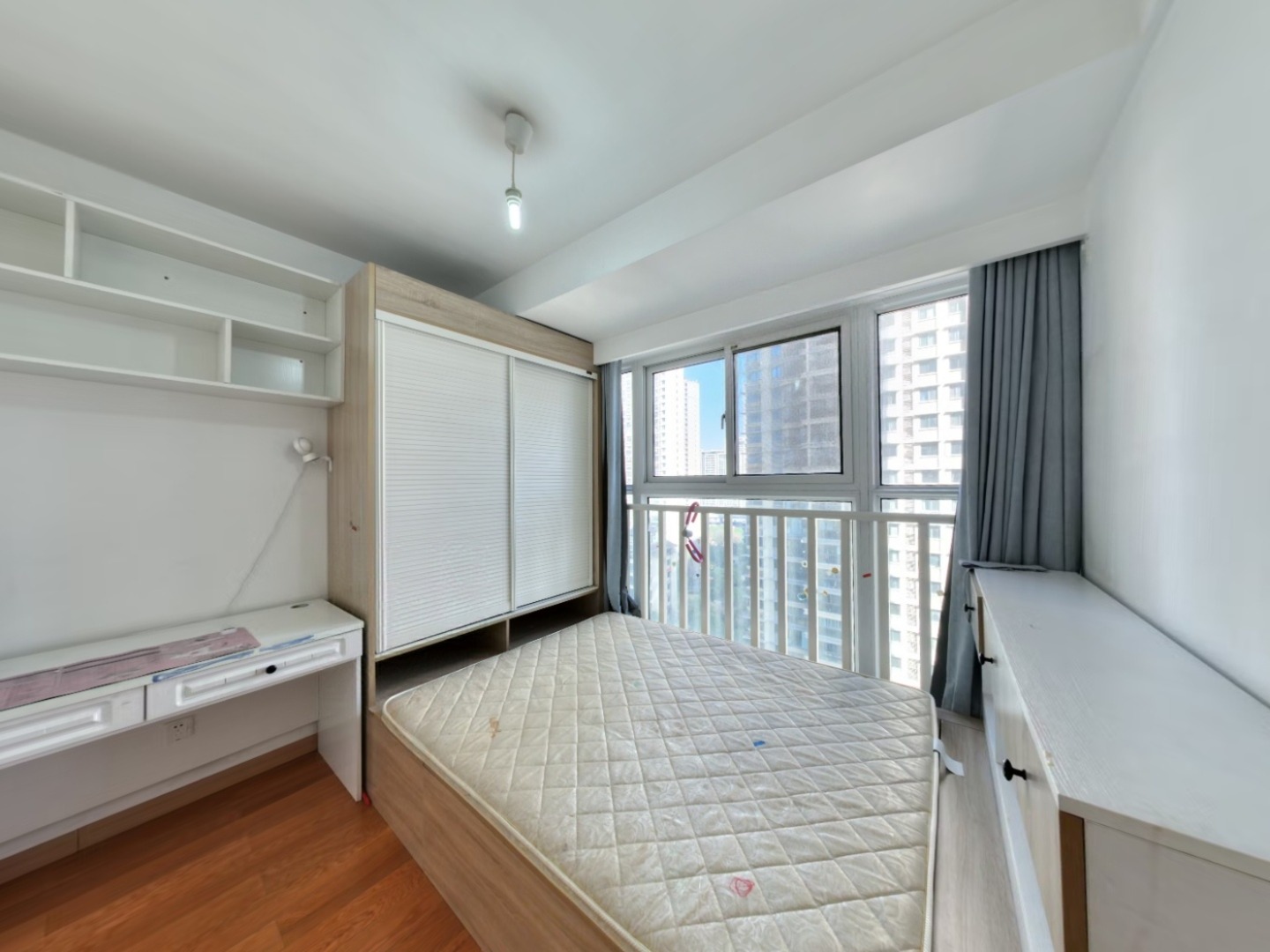 南京新城玖珑湖二期二手房房源图片