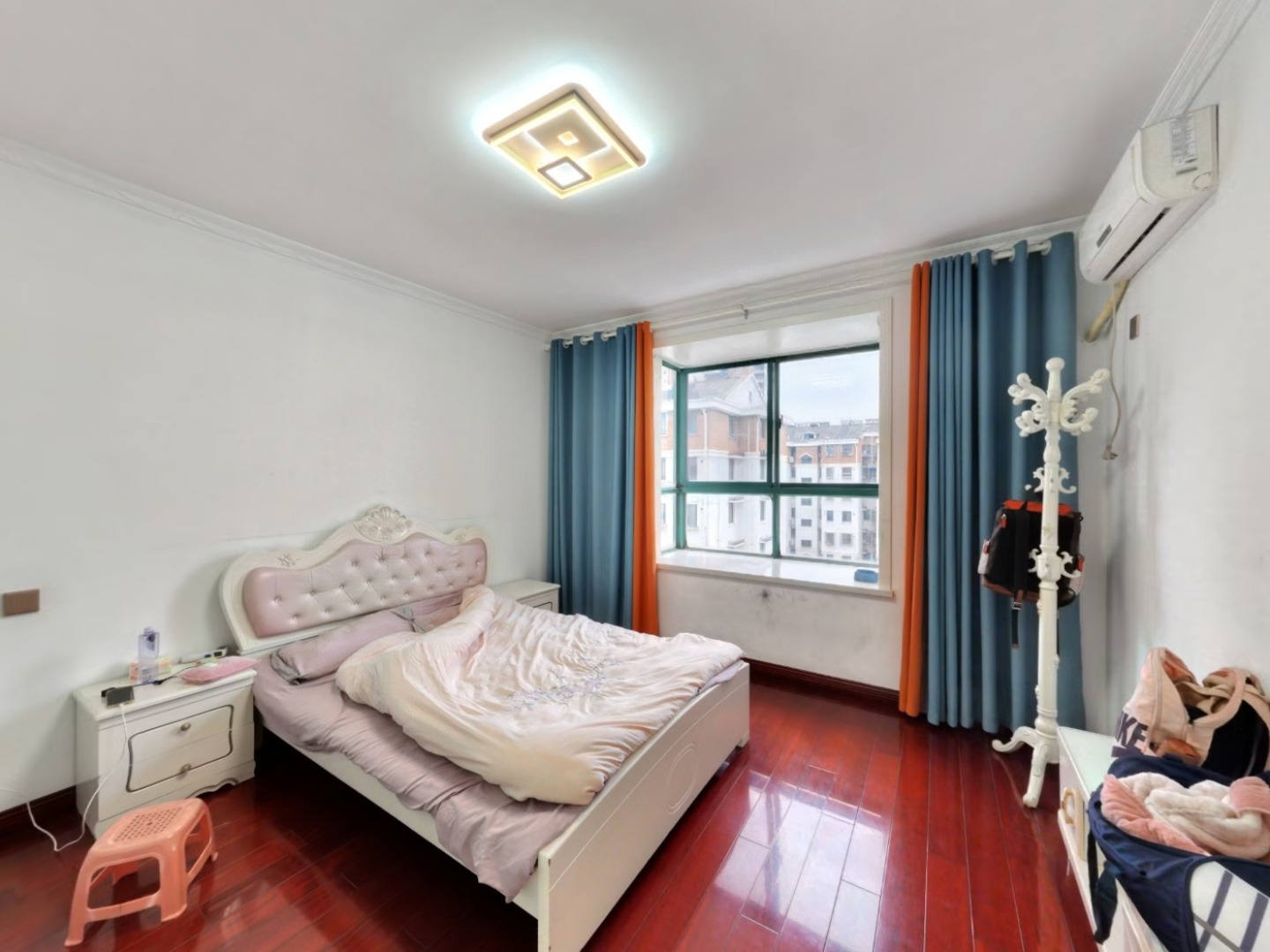 南京天景山公寓春秀苑二手房房源图片