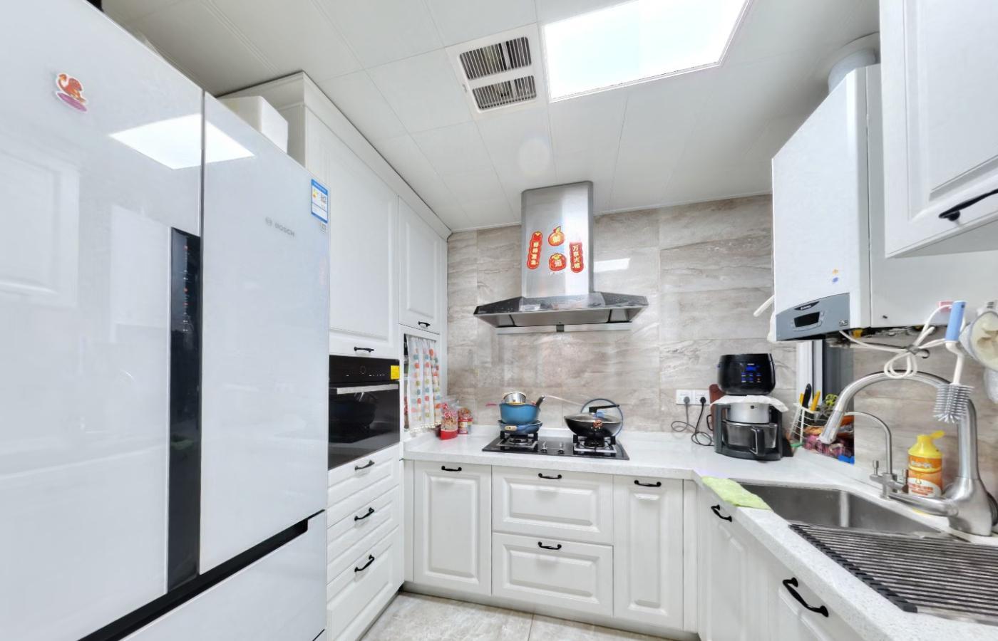 南京悦恒君铂国际二手房房源图片