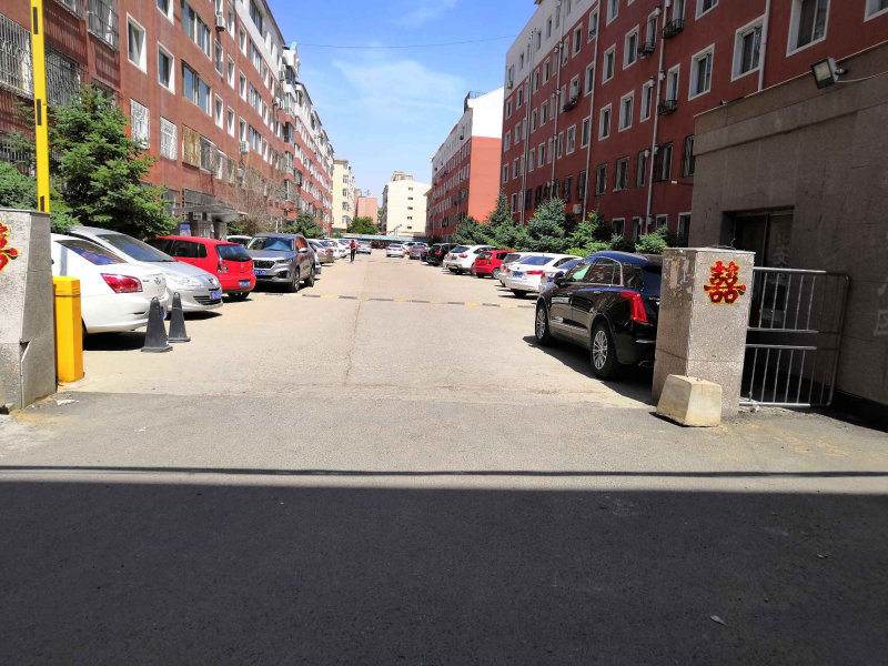 乌兰察布东街小区图片