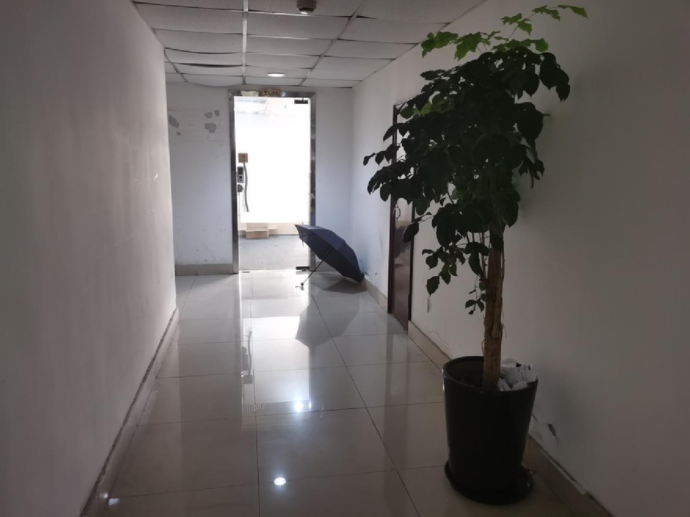 上海上海物资贸易中心大厦二手房房源图片