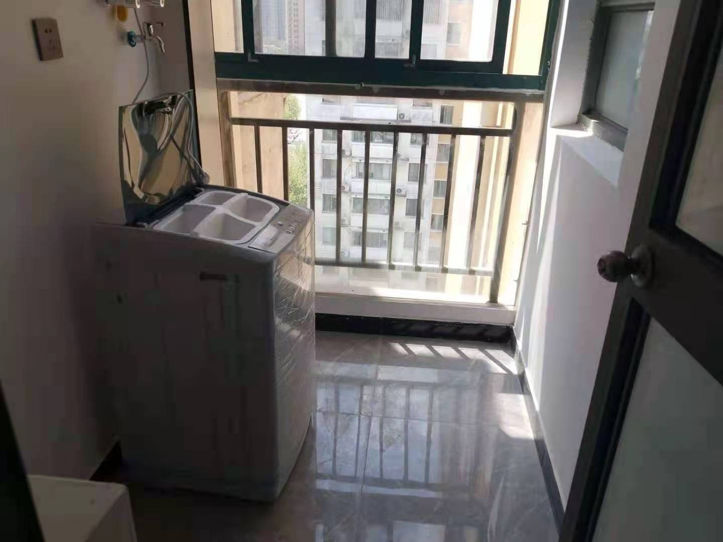 上海紫晶苑二手房房源图片