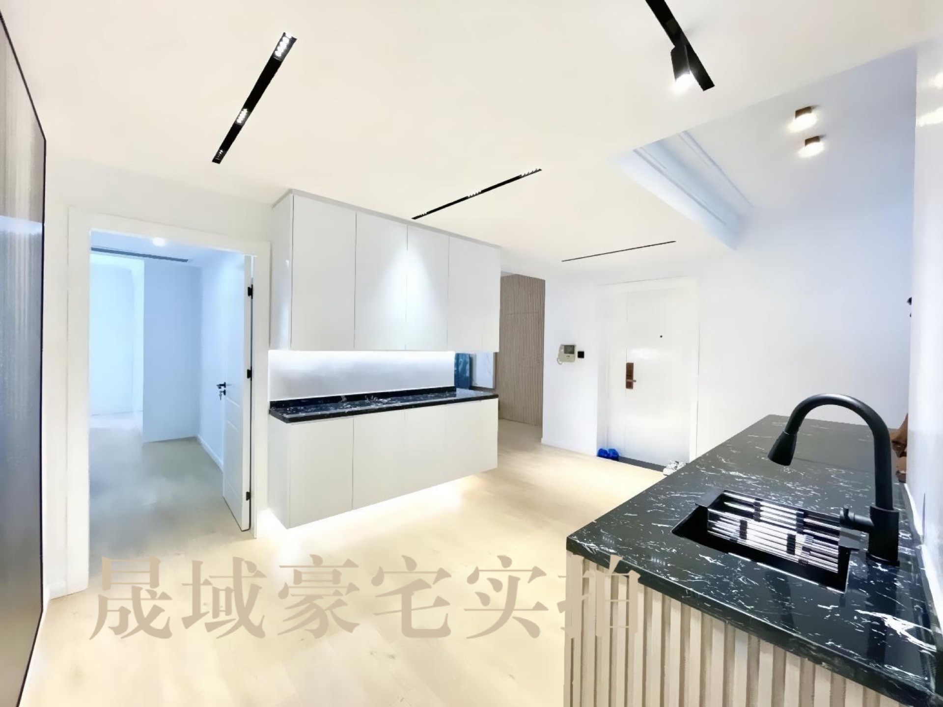 上海海悦花园二手房房源图片