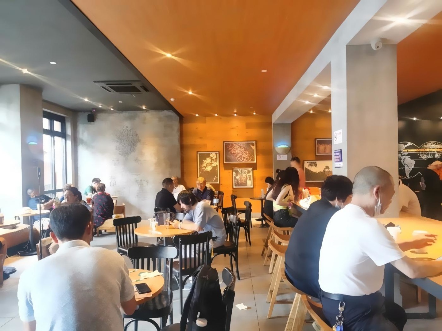 上海黄金城道二手房房源图片