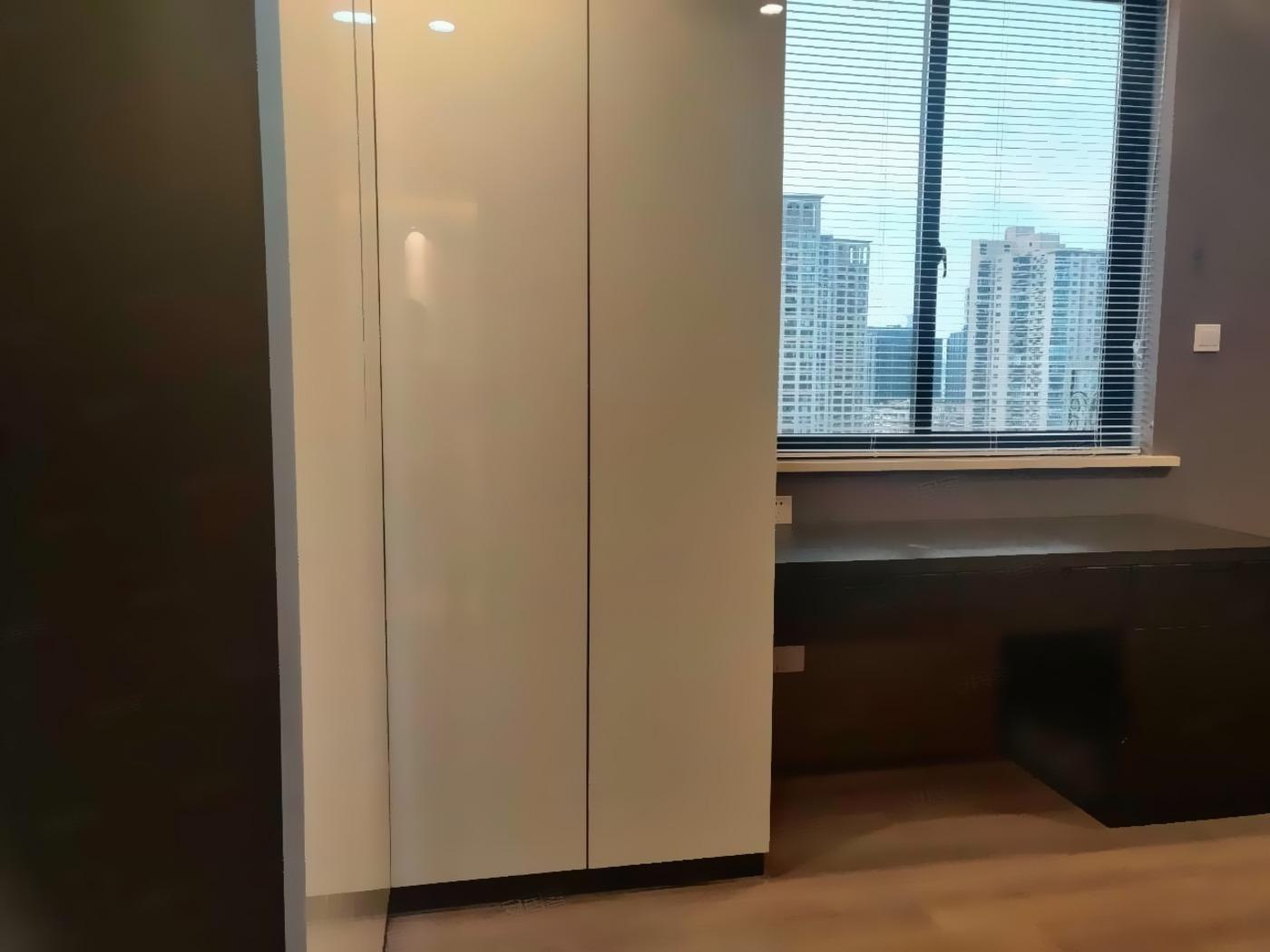 上海明华大厦二手房房源图片