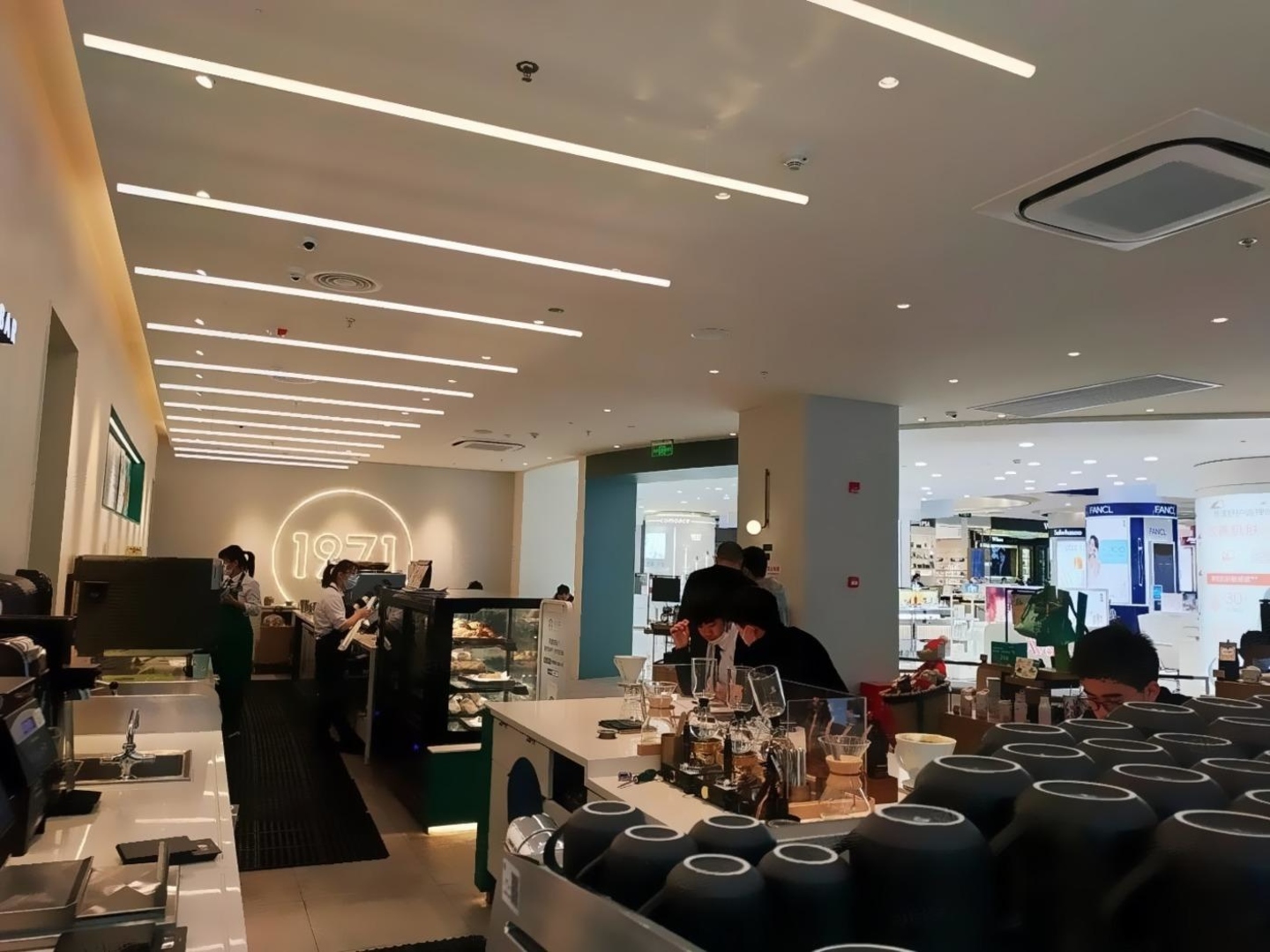 上海黄浦淮海中路商铺二手房房源图片