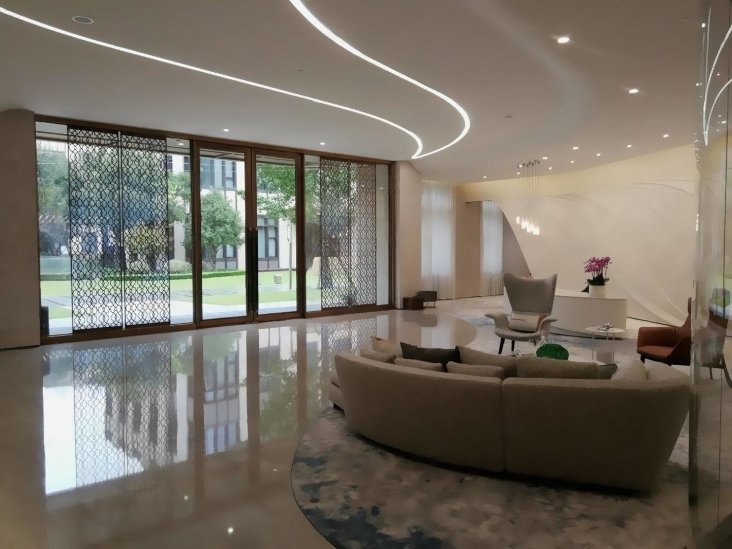 上海东郊花园(398弄)二手房房源图片