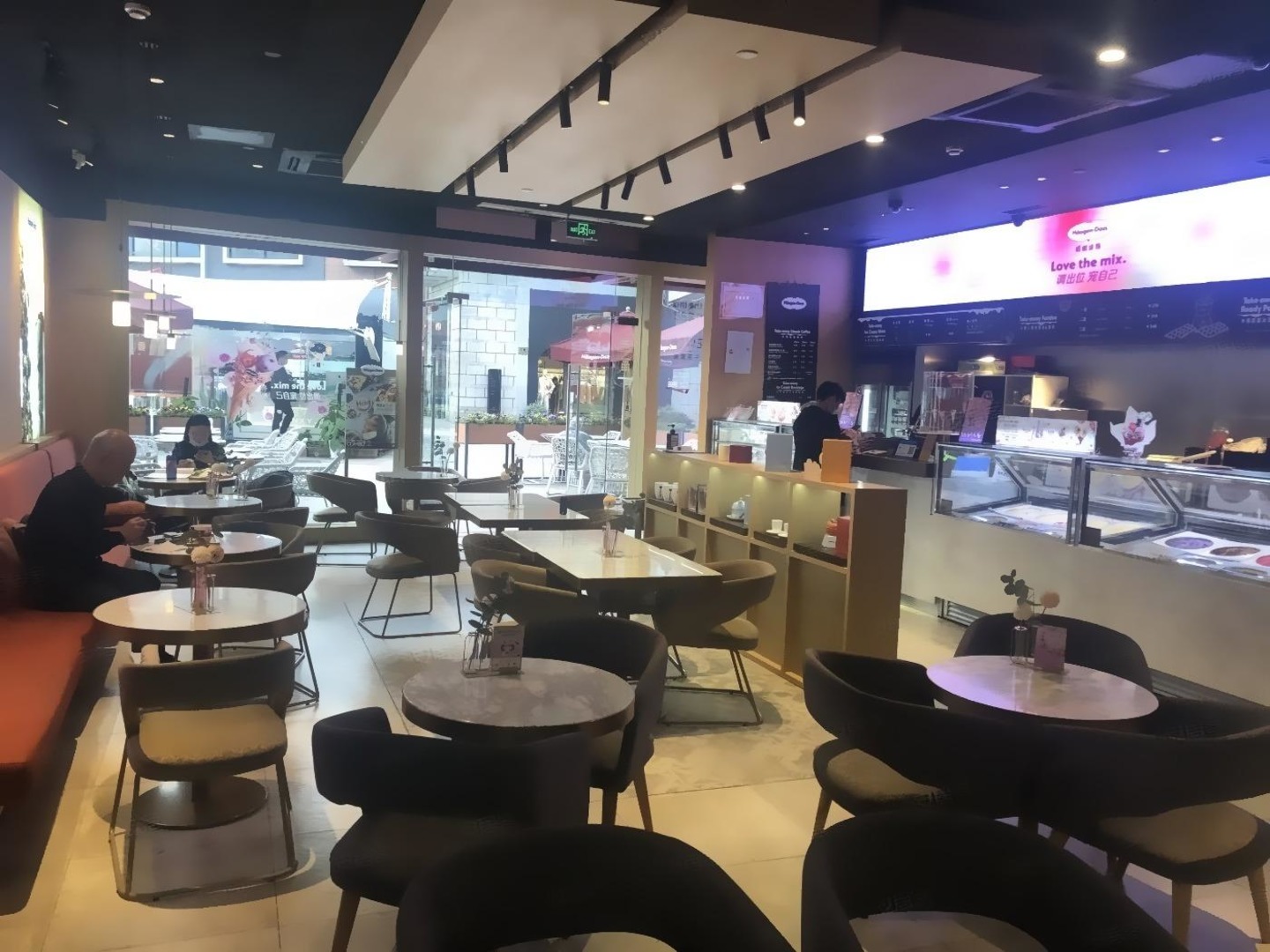 上海证大大拇指广场二手房房源图片