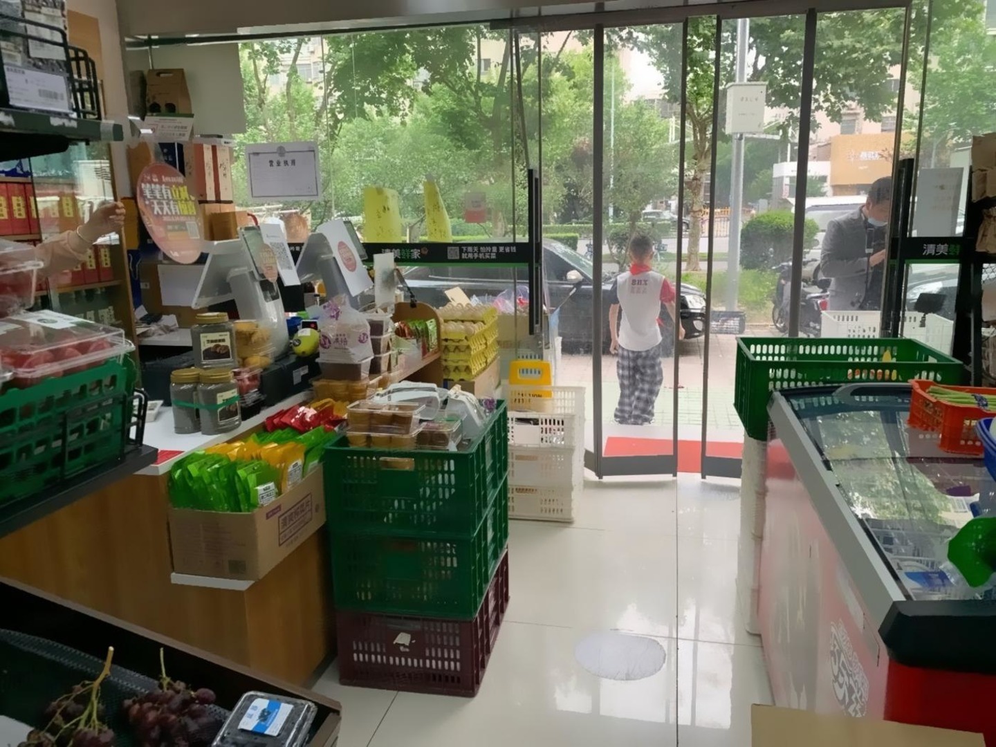 上海三林路二手房房源图片