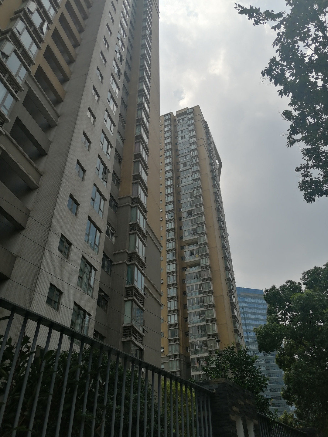 上海卓悦居二手房房源图片