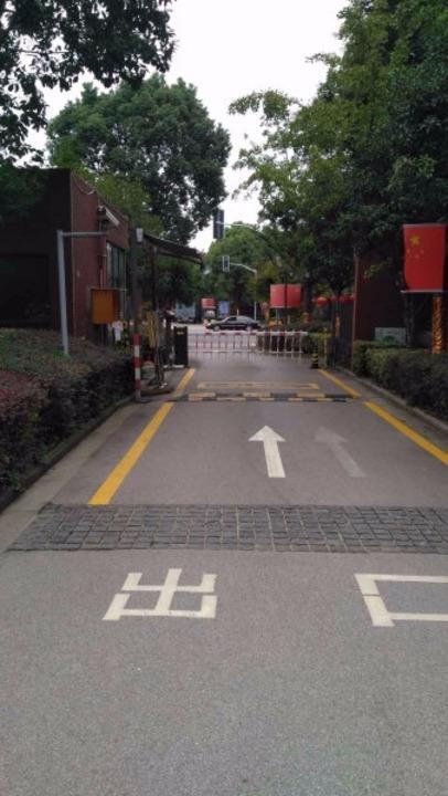 上海万科白马花园(南区)二手房房源图片