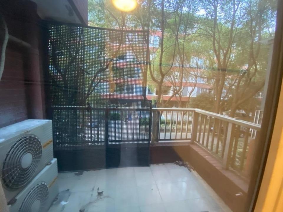 上海万科白马花园(南区)二手房房源图片