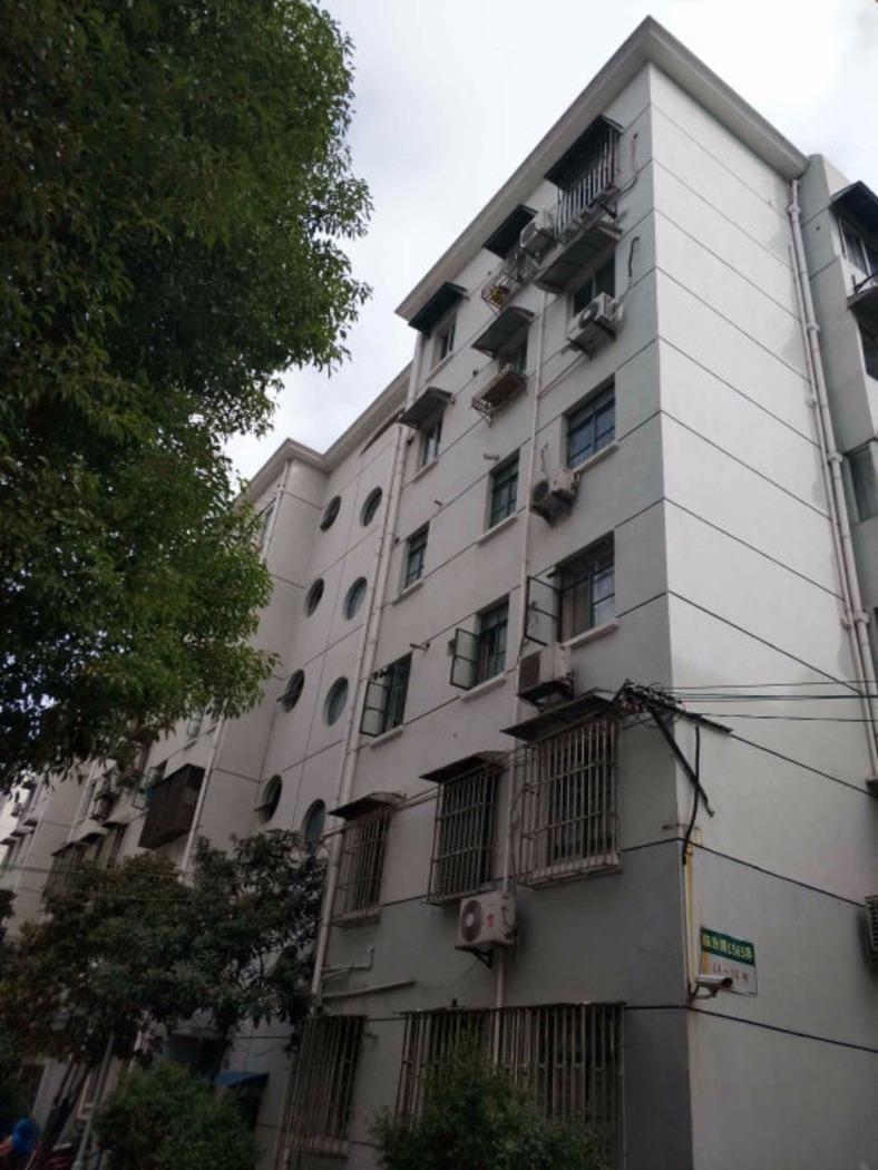 上海临汾路1565弄小区二手房房源图片