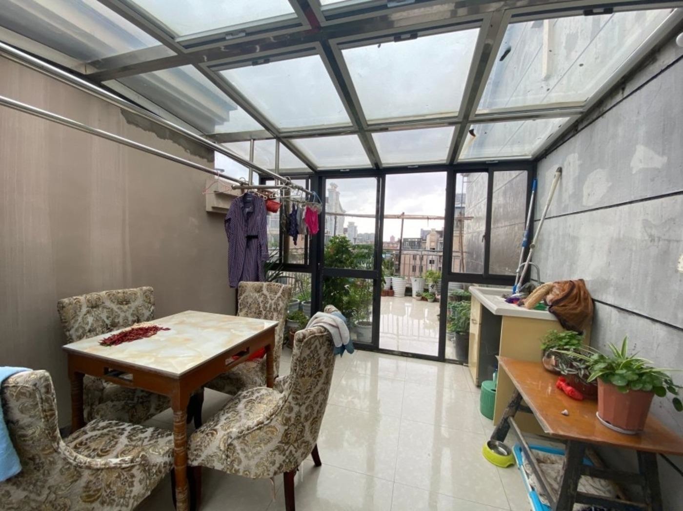 上海绿地金卫新家园(2208弄)二手房房源图片