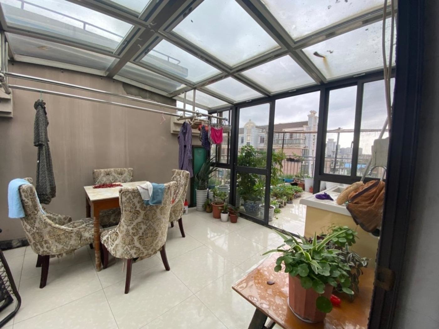 上海绿地金卫新家园(2208弄)二手房房源图片