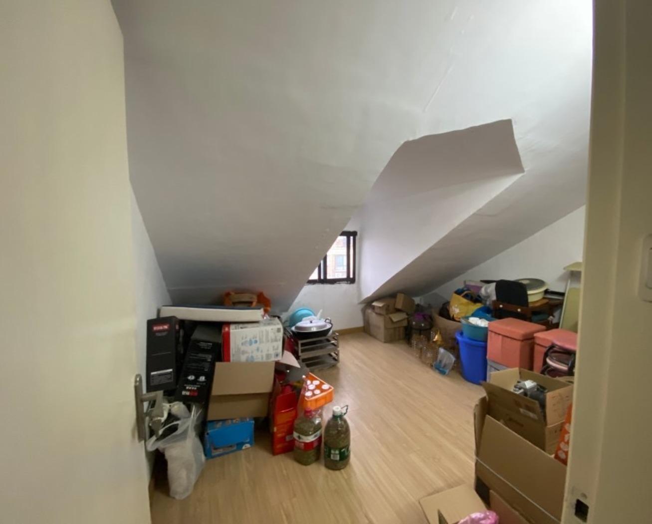 上海绿地金卫新家园(2208弄)二手房房源图片