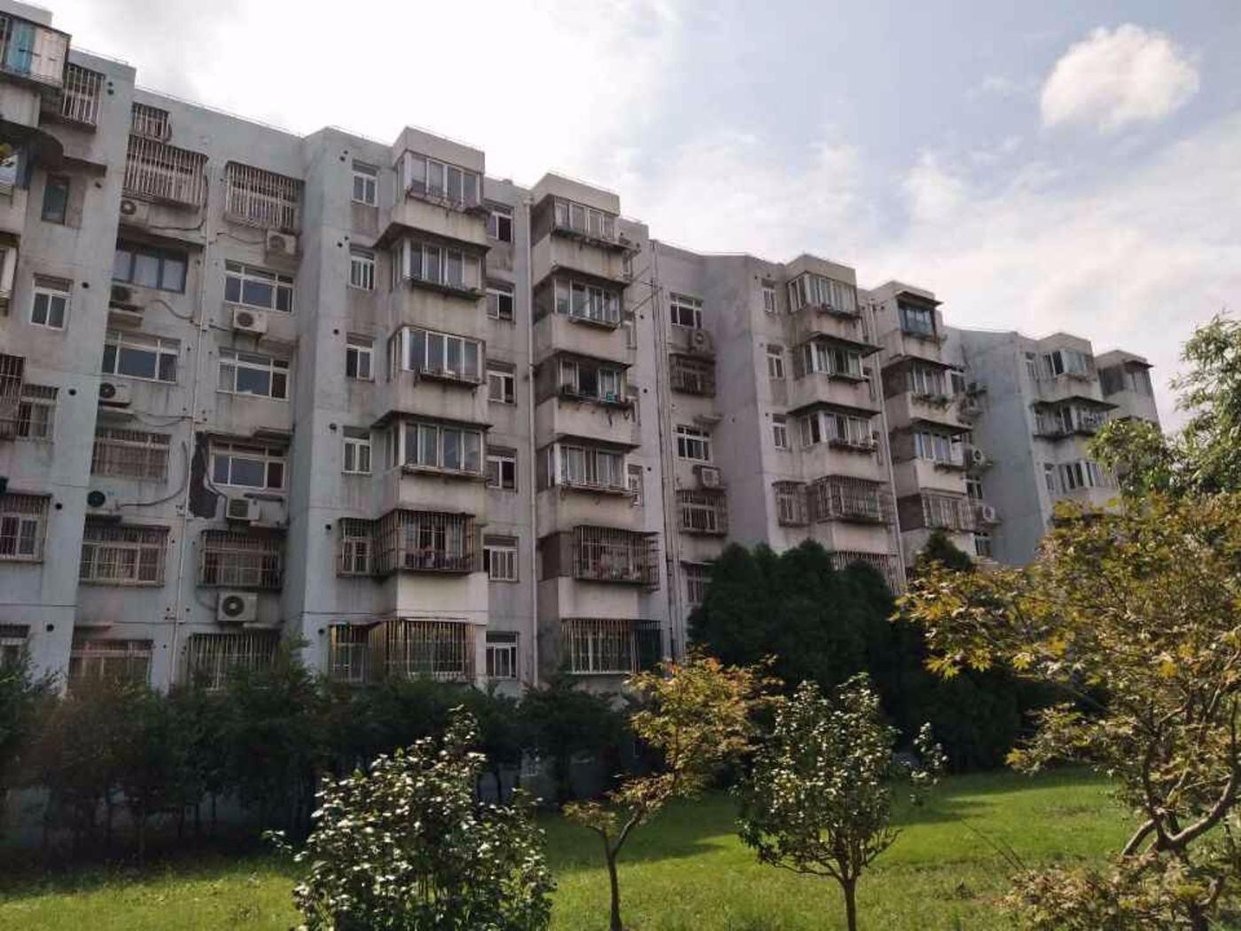 上海香山新村东北街坊二手房房源图片