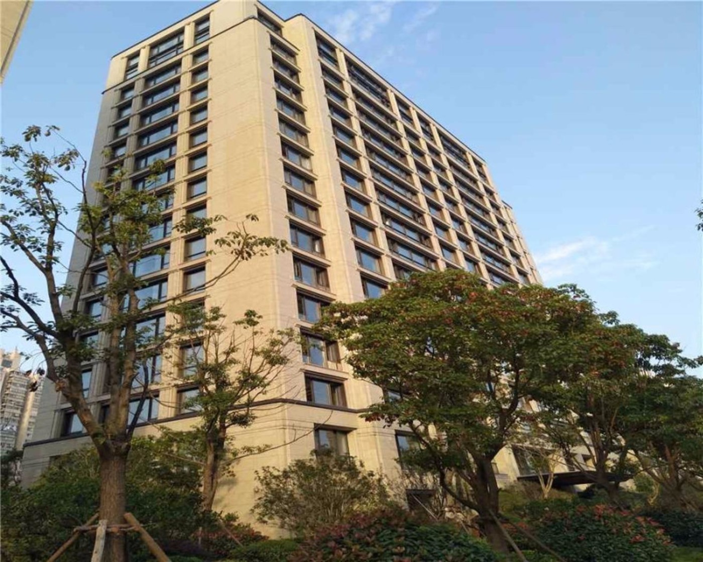 上海九龙仓滨江壹十八二手房房源图片