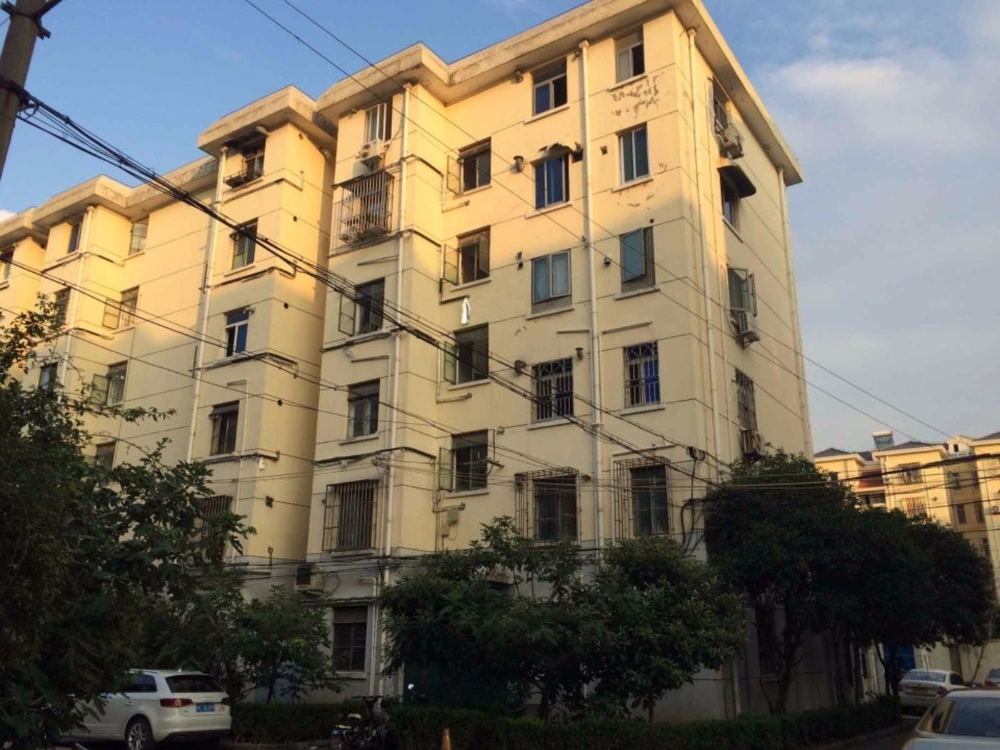 上海新德三村二手房房源图片