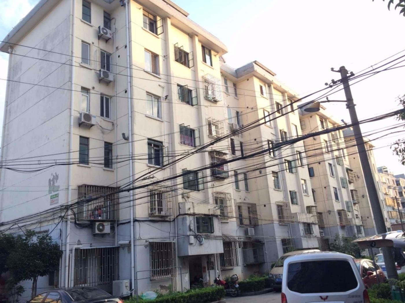 上海新德三村二手房房源图片