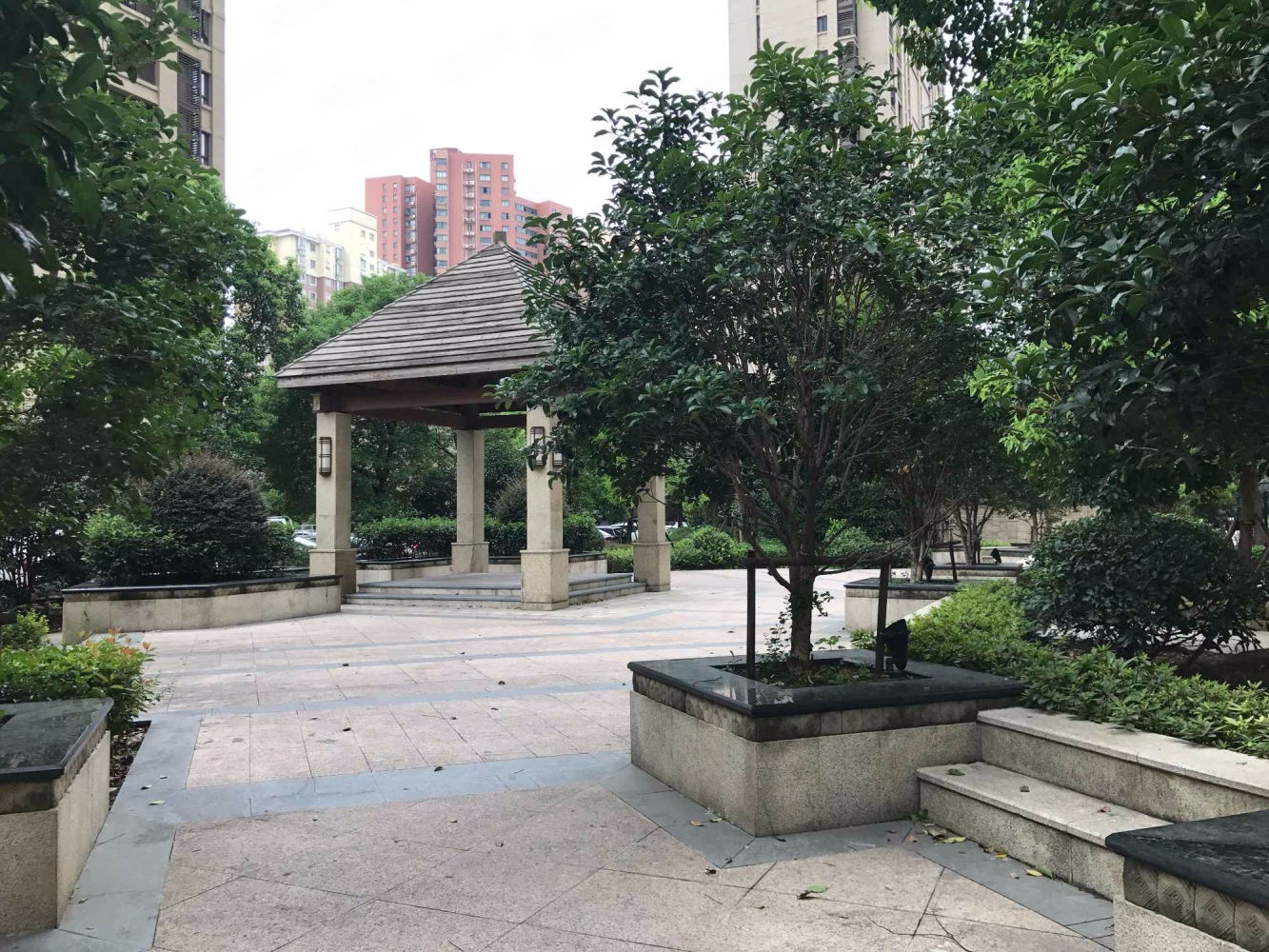 上海徐汇世家花园二手房房源图片