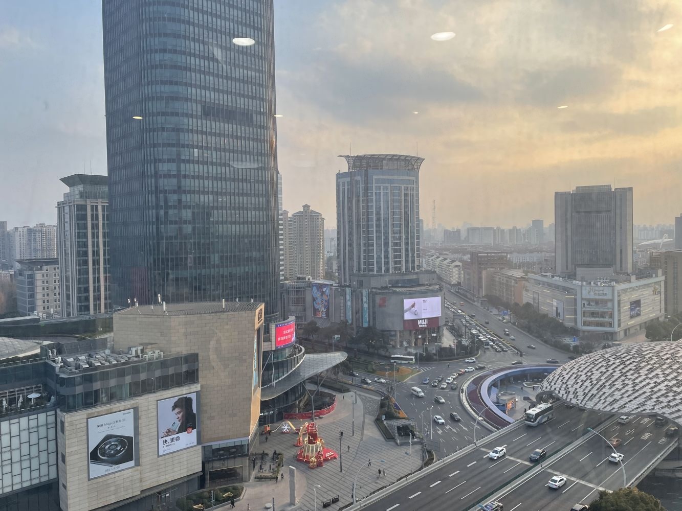 上海沪东金融大厦二手房房源图片