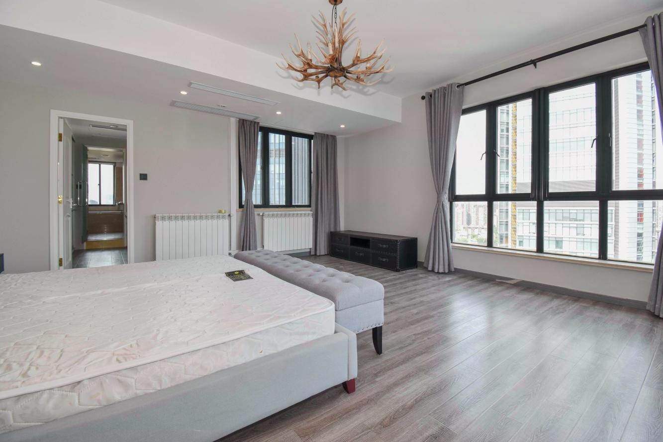 上海滨江名人苑二手房房源图片