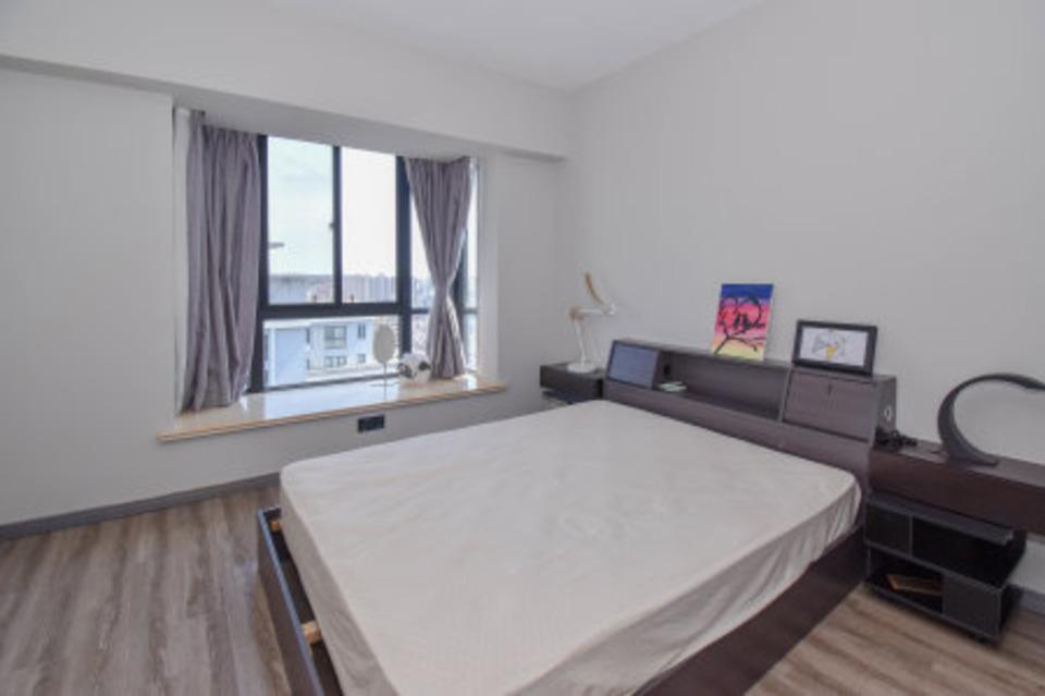 上海滨江名人苑二手房房源图片