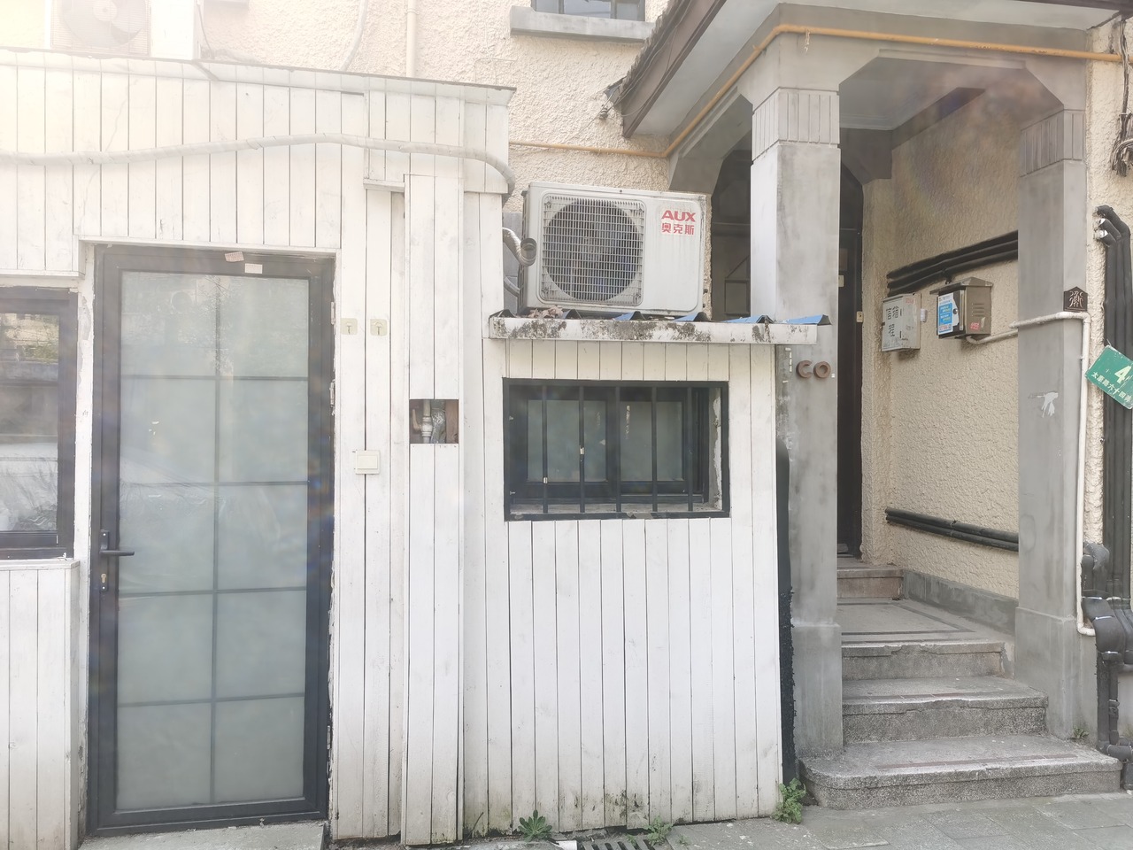 上海太原路64弄小区二手房房源图片