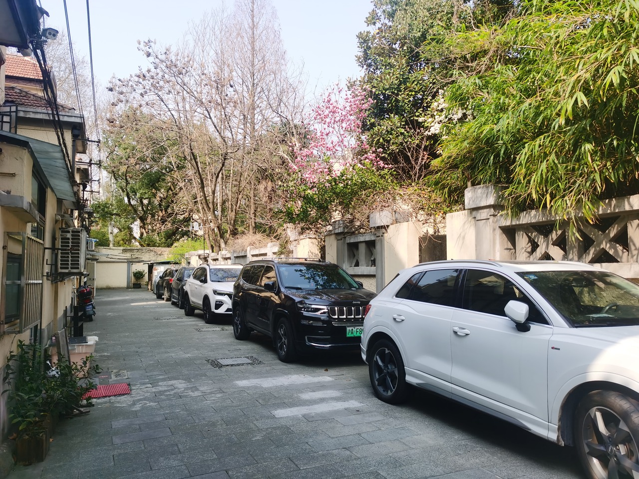 上海太原路64弄小区二手房房源图片