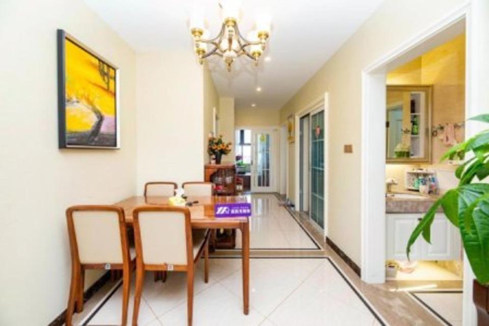 上海凤凰花苑二手房房源图片