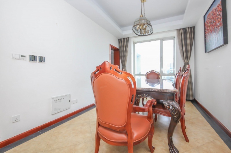 上海陆家嘴国际华城二手房房源图片