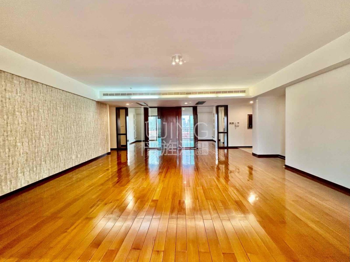 上海仁恒滨江园(三期)二手房房源图片