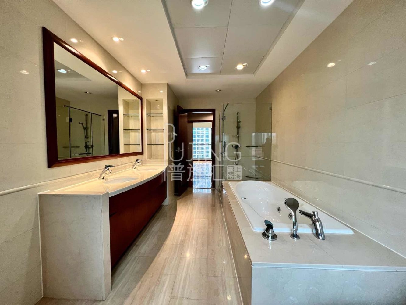 上海仁恒滨江园(三期)二手房房源图片