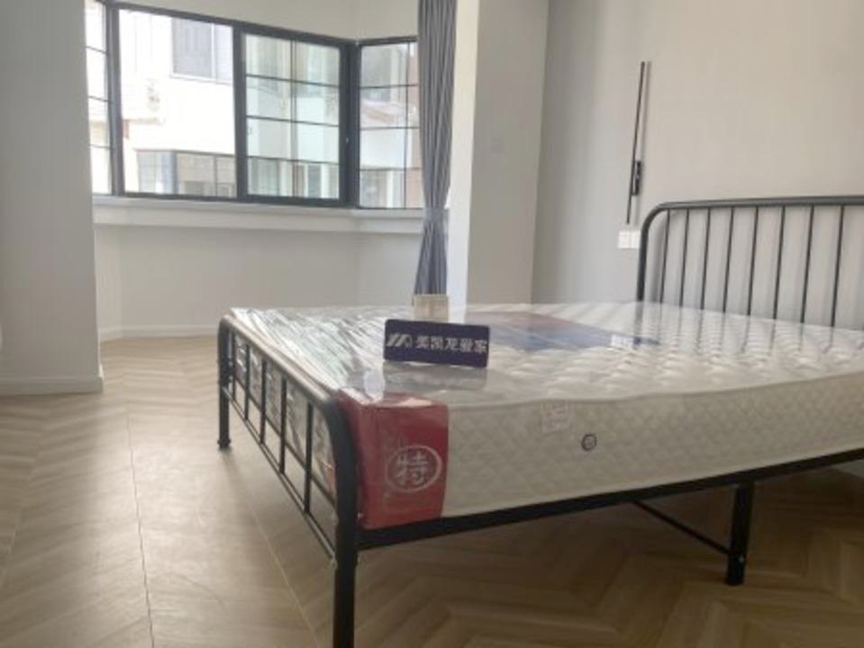 上海乌中小区二手房房源图片