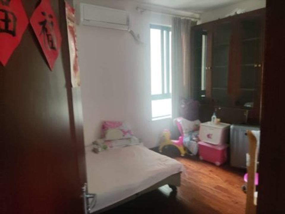 上海爱法新城二手房房源图片