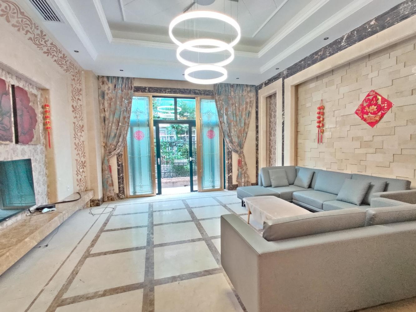 上海阳光欧洲城蔷薇绅邻二手房房源图片