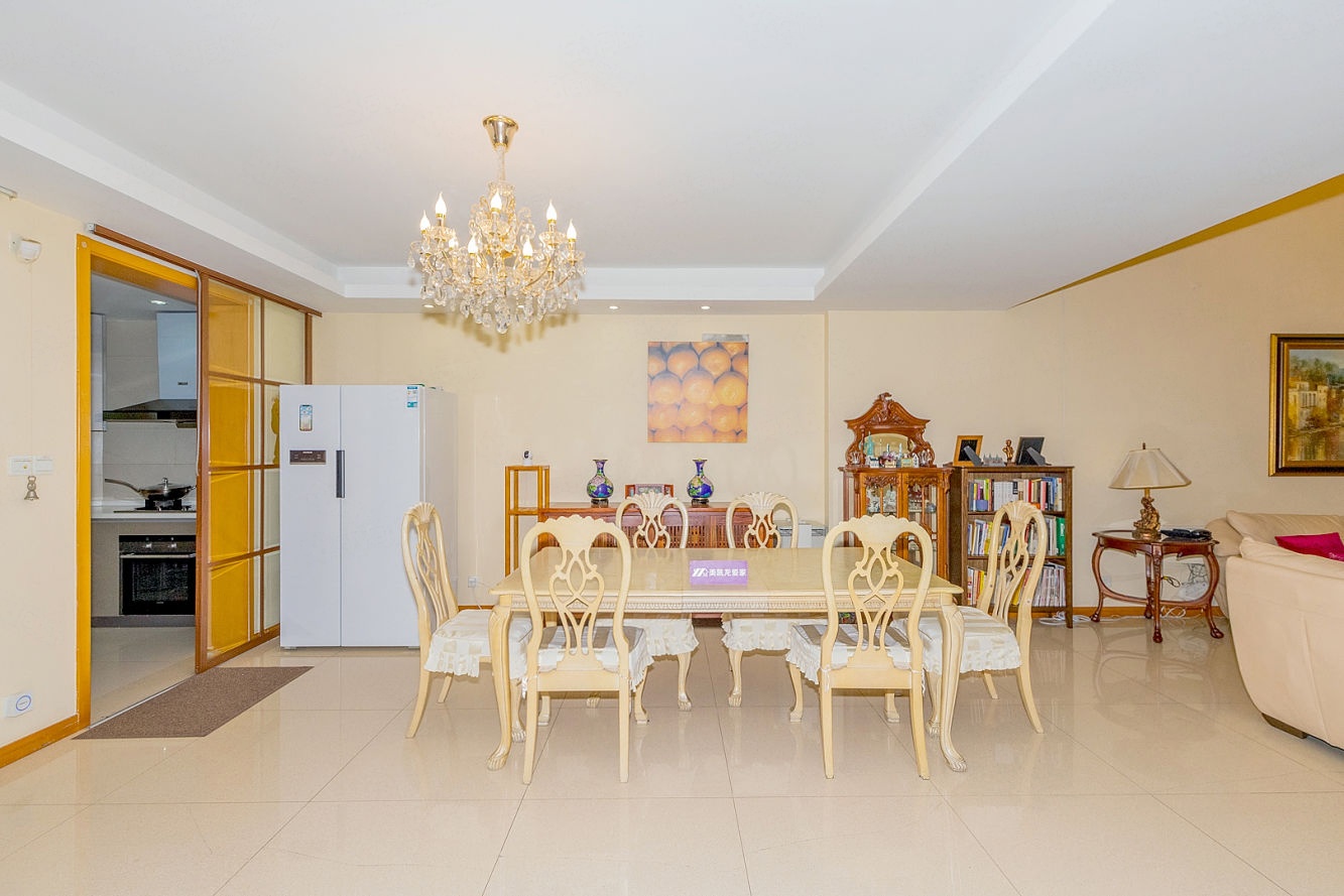 上海碧云国际社区晓园二手房房源图片