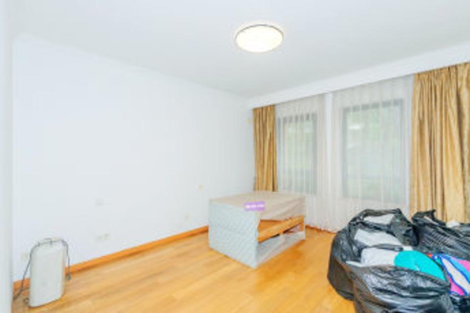 上海碧云国际社区晓园二手房房源图片