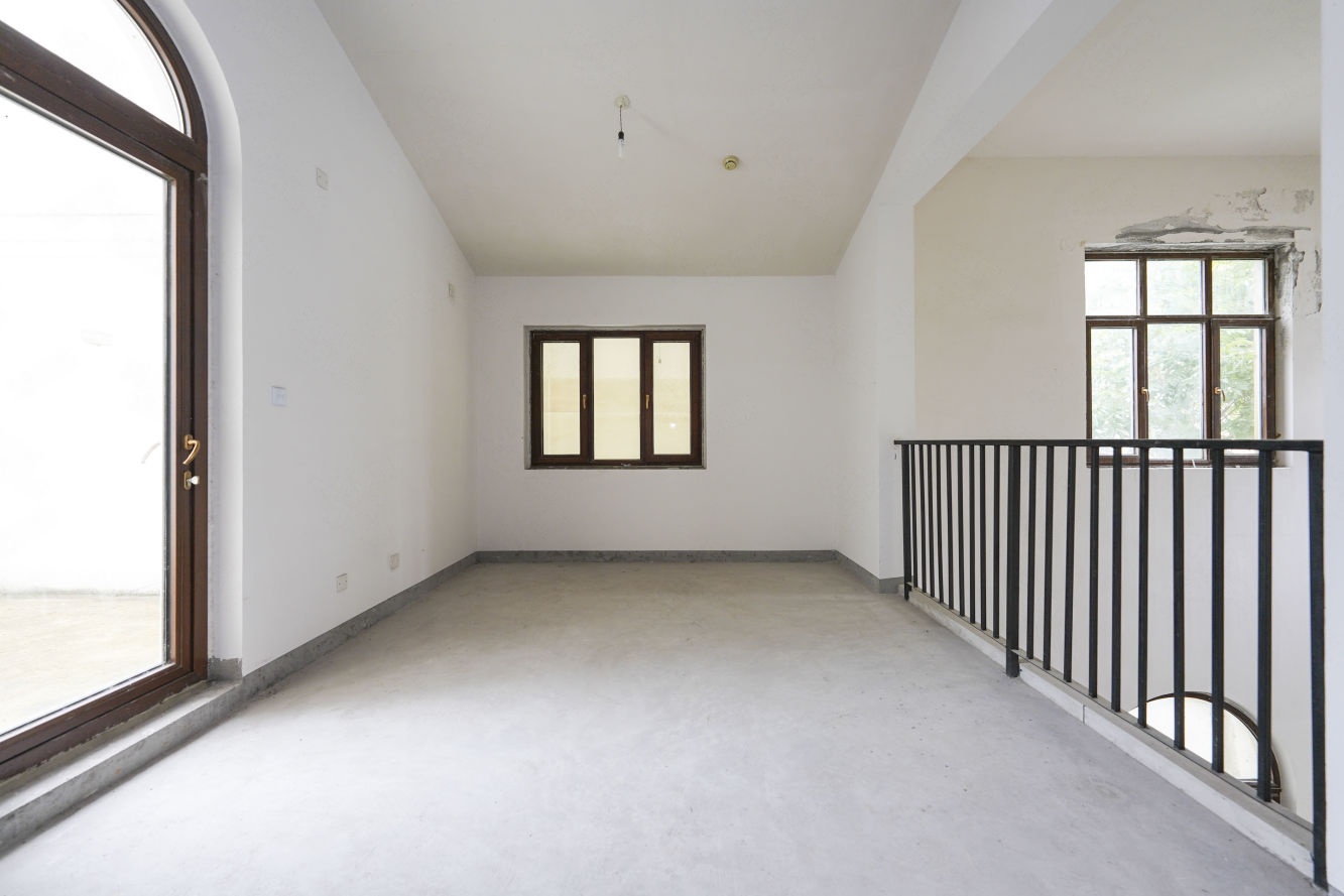 上海梵克雅堡别墅二手房房源图片